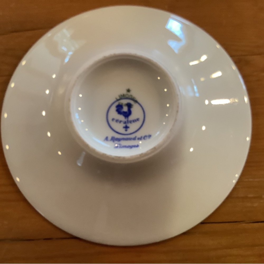 LIMOGES, DEMI TASSE CUP & SAUCER. PORCELAIN. NEW. FLORAL PATTERN - Picture 6 of 6